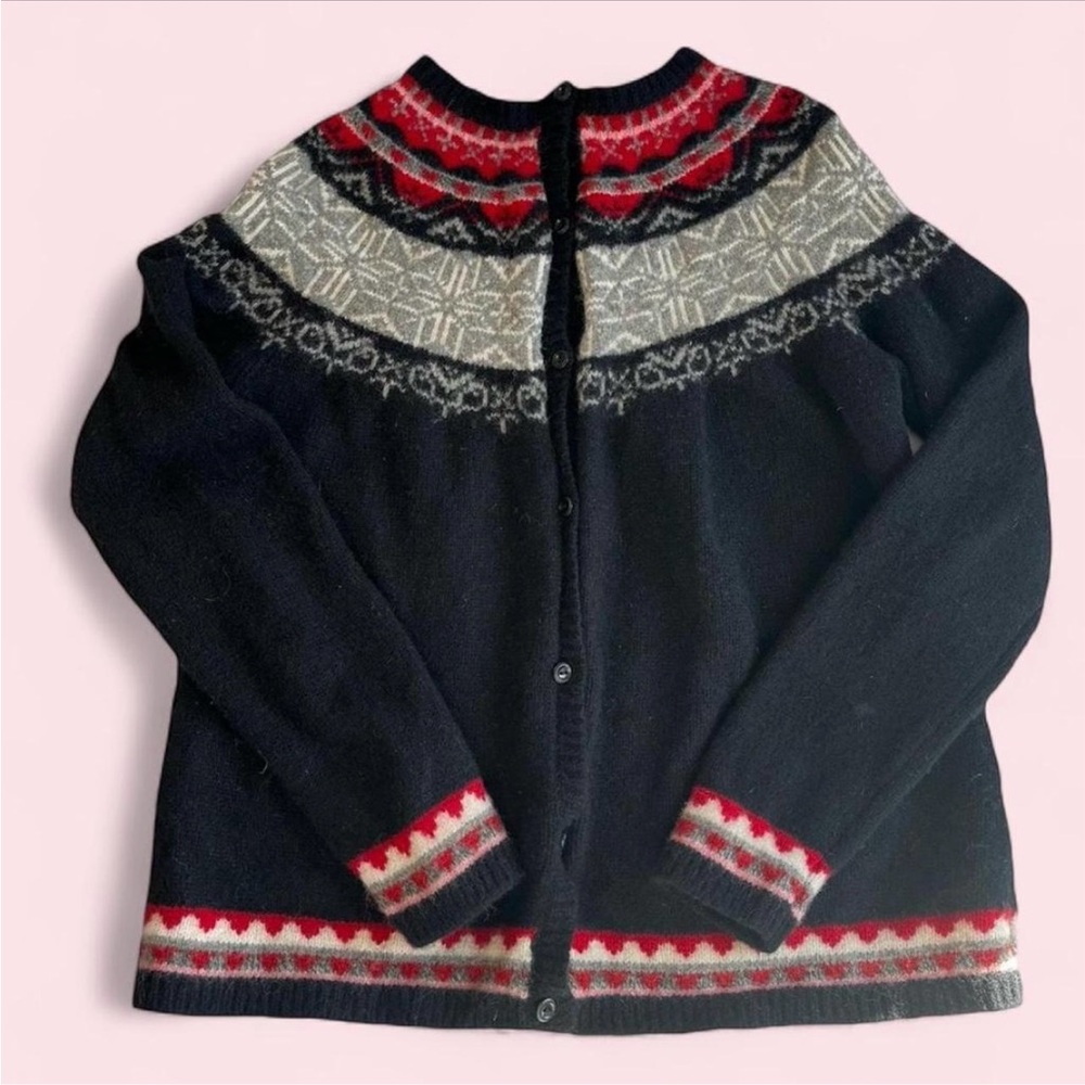 Women's Black and Red Patterned Sweater